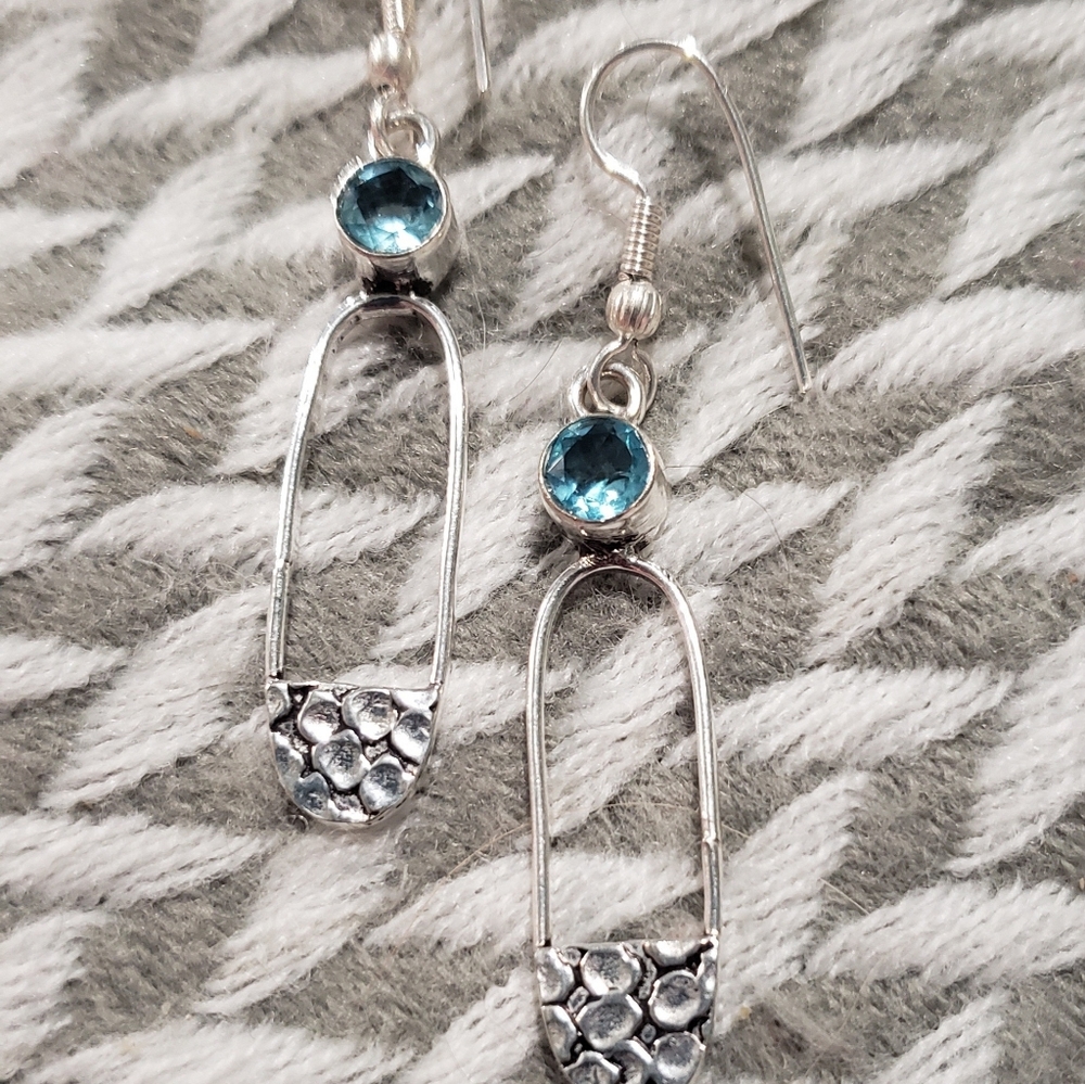 Swiss Blue Quartz Gemstone 925 Silver Earrings - Picture 10 of 10